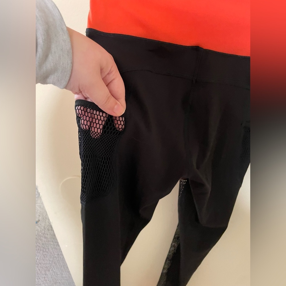 ✨Women’s PopFit Leggings Size Small - Picture 7 of 8